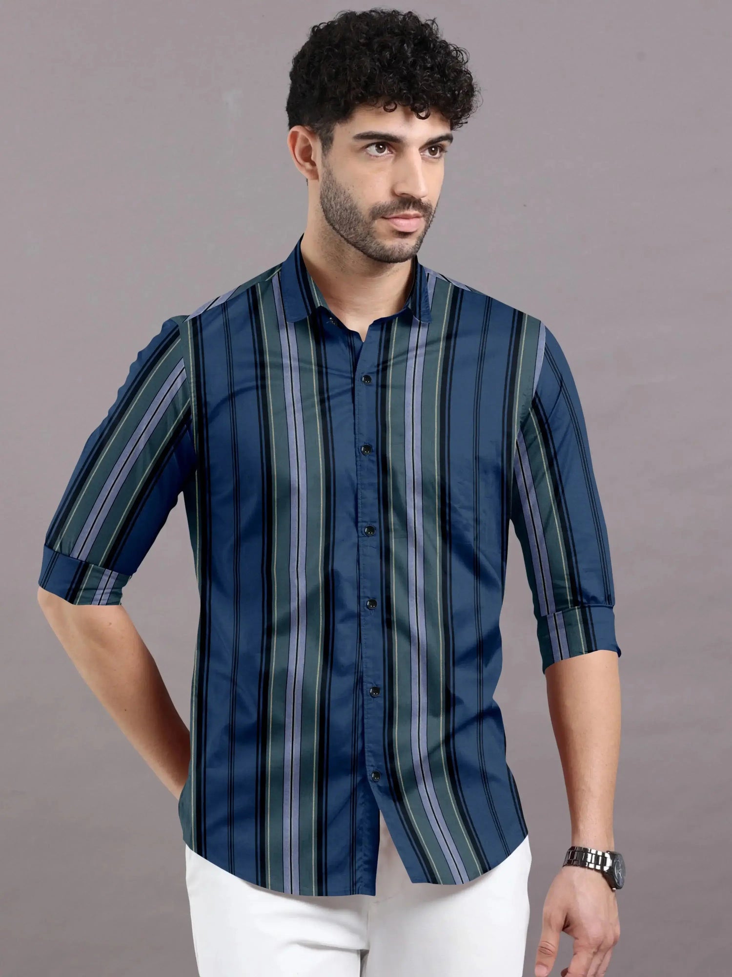 Apparel Vibes, the best clothing manufacturer find high-quality men’s wear. Check our trendy selection of stripes on shirt.